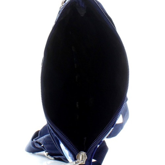 IKAT Messenger Bag - Picture 3 of 4